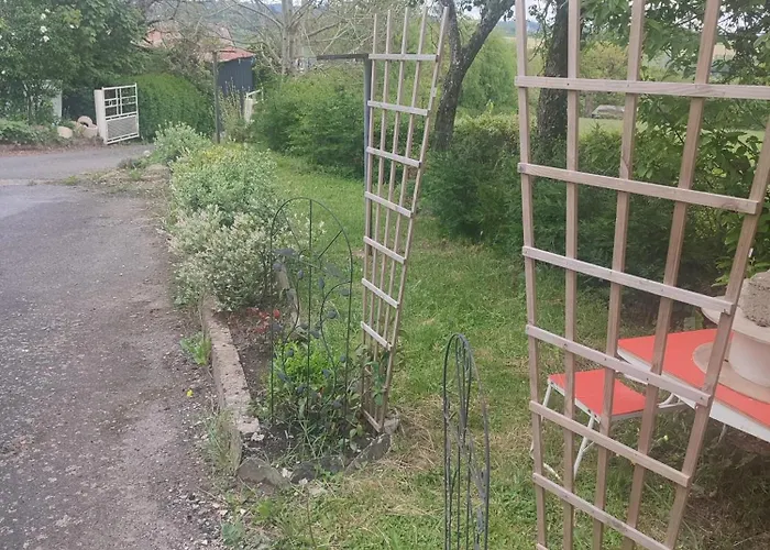 Maison Confortable A Avec Jardin 펜션 *